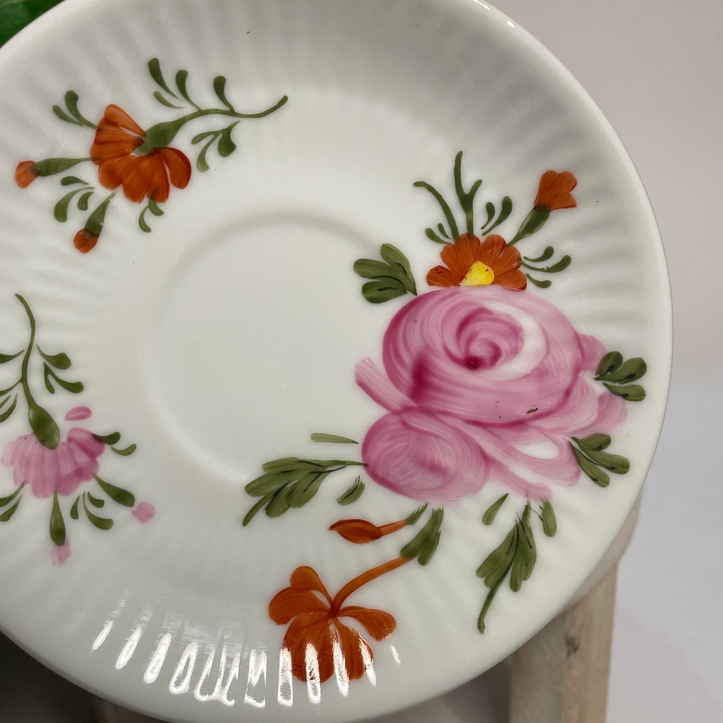 August Warnecke Ostfriesische Rose Mini Teacup Custom Candle | 2.5 oz.