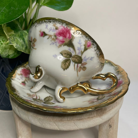 Gilded Roses Footed Custom Teacup Candle | 4 oz.