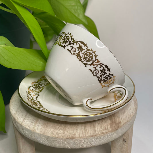 Royal Stafford Air Jamaica Teacup Candle | 4 oz.