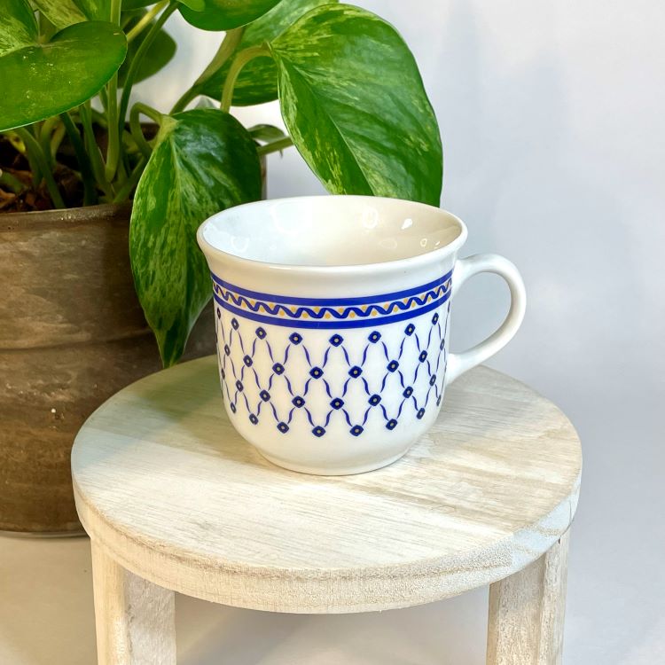 Blue & Yellow Lattice Custom Teacup Candle | 4 oz.