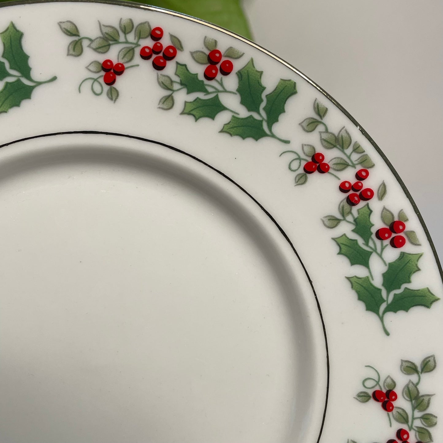 Gibson Everyday Christmas Charm Custom Teacup Candle | 6 oz.