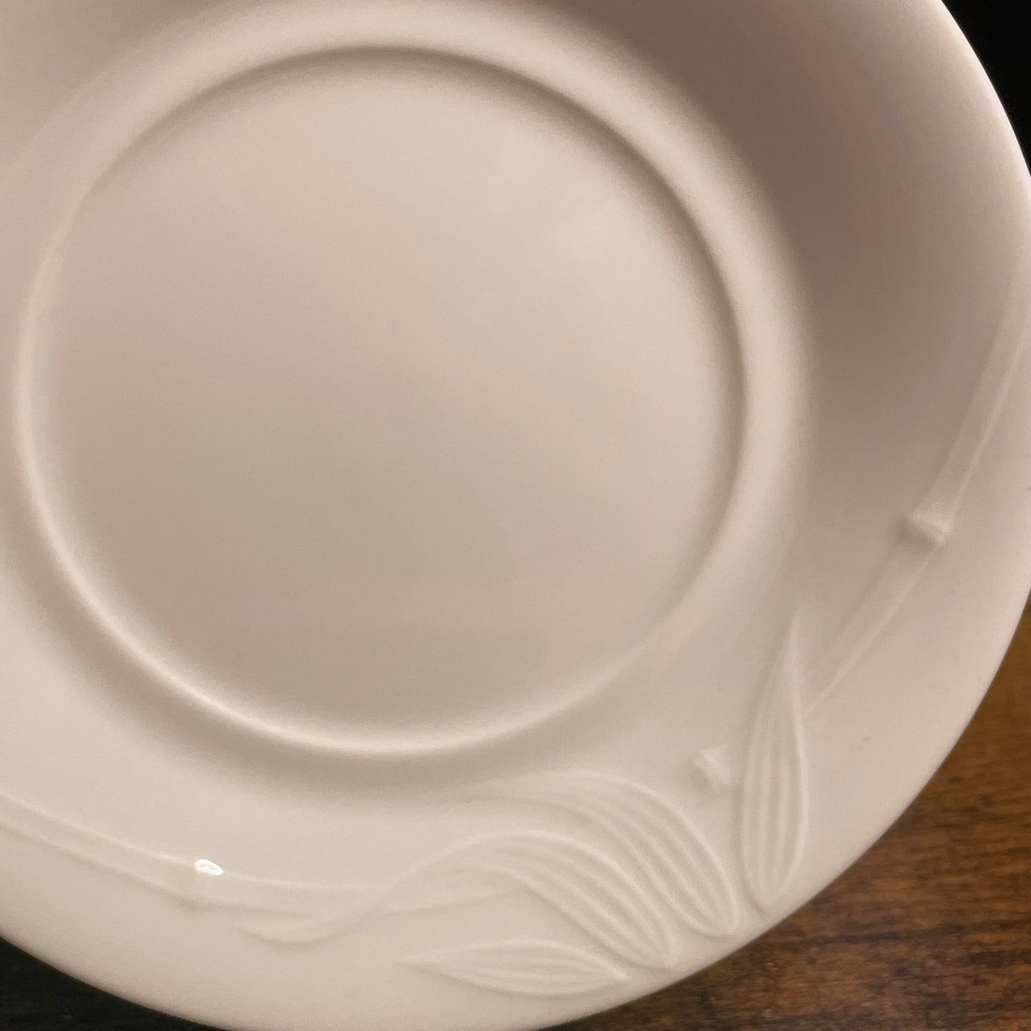 Studio Nova Bamboo White Teacup Candle | Water Mint & Clementine