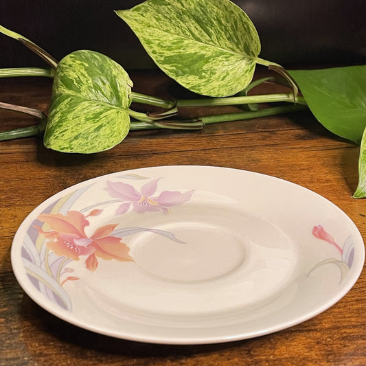 Lynns Stoneware Orange Lily Teacup Candle | Calla Lily