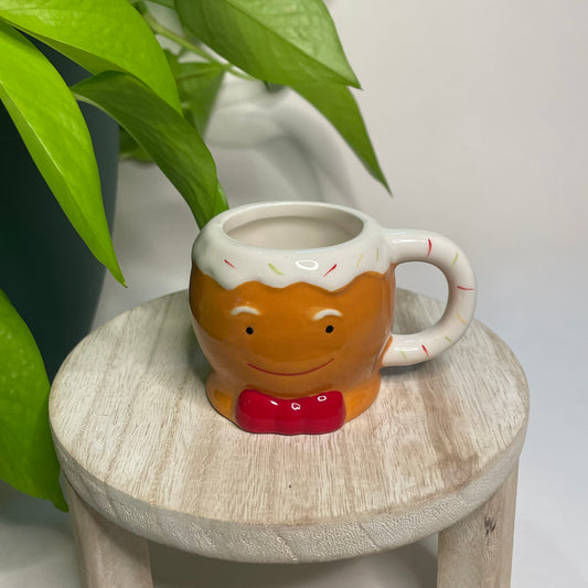 Gingerbread Man Mini Mug Candle | 2 oz.