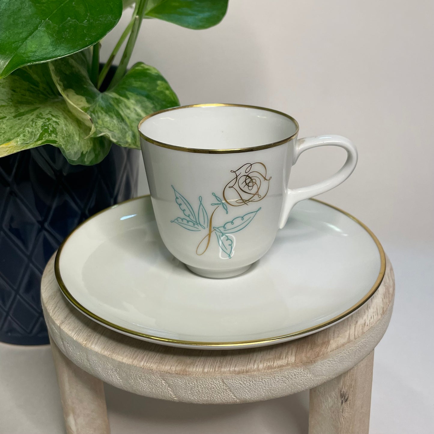 Easterling Spencerian Rose Demitasse Custom Teacup Candle | 2.5 oz.
