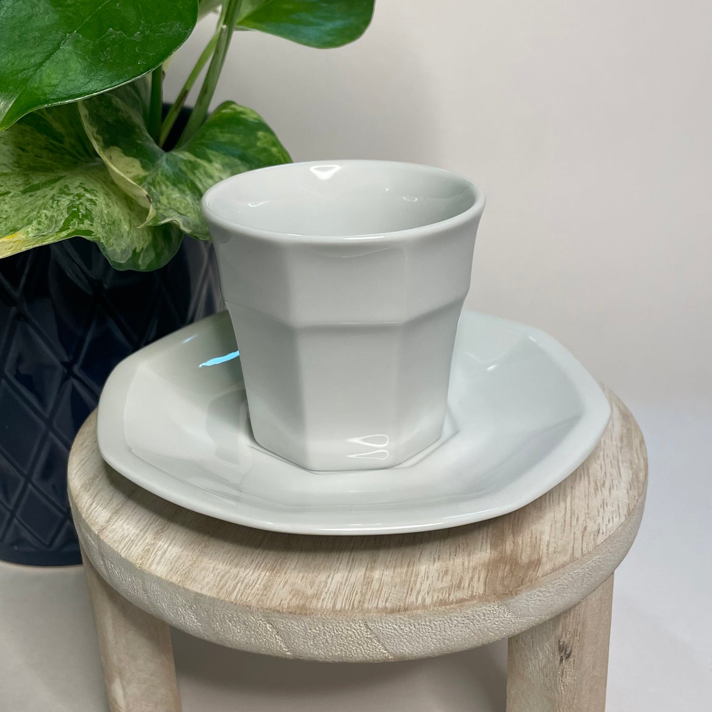 Savoir Vivre Small Hexagonal Teacup Candle | 3 oz.