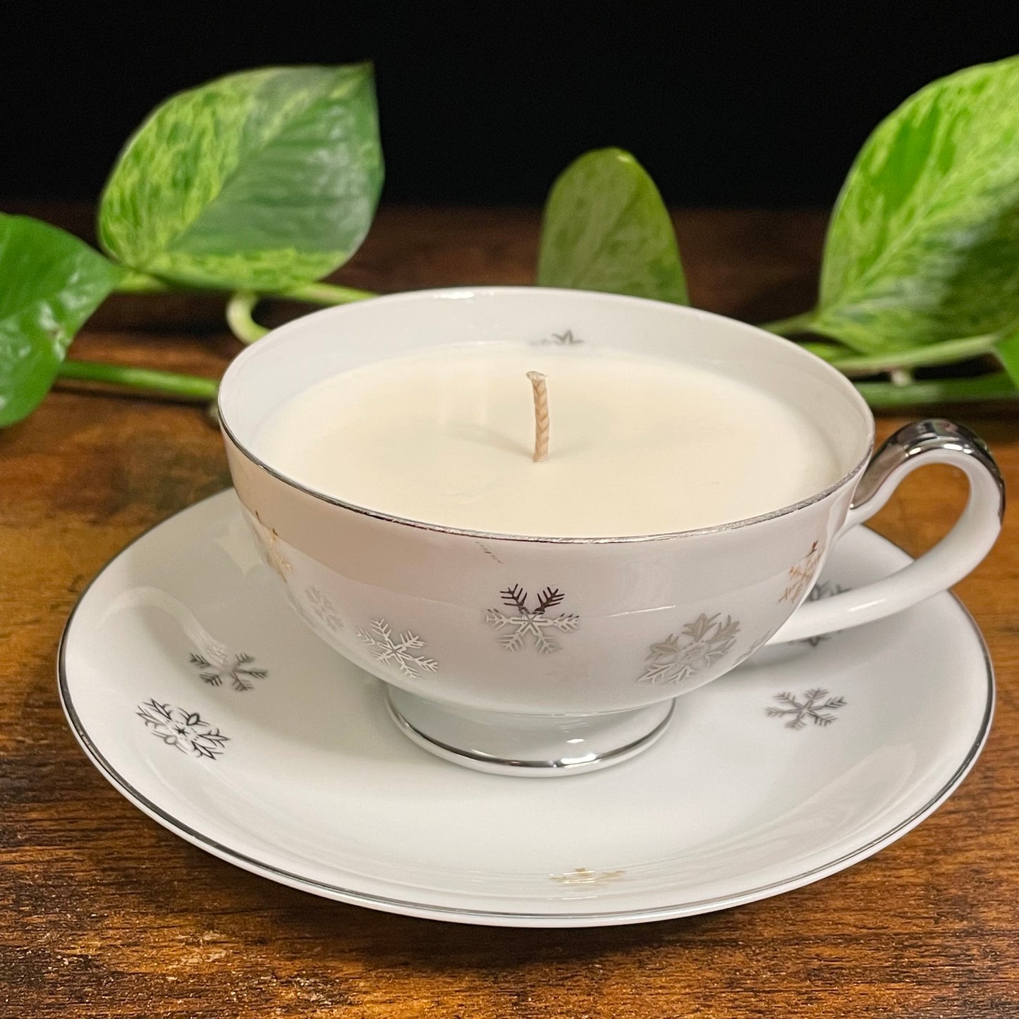 Empress China Dawn Snowflakes Teacup Candle | Various Fragrances