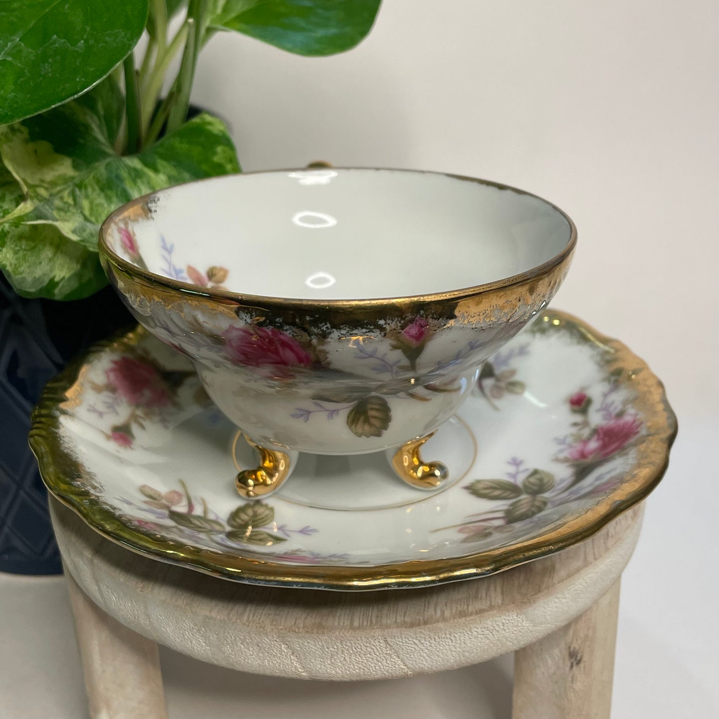 Gilded Roses Footed Custom Teacup Candle | 4 oz.