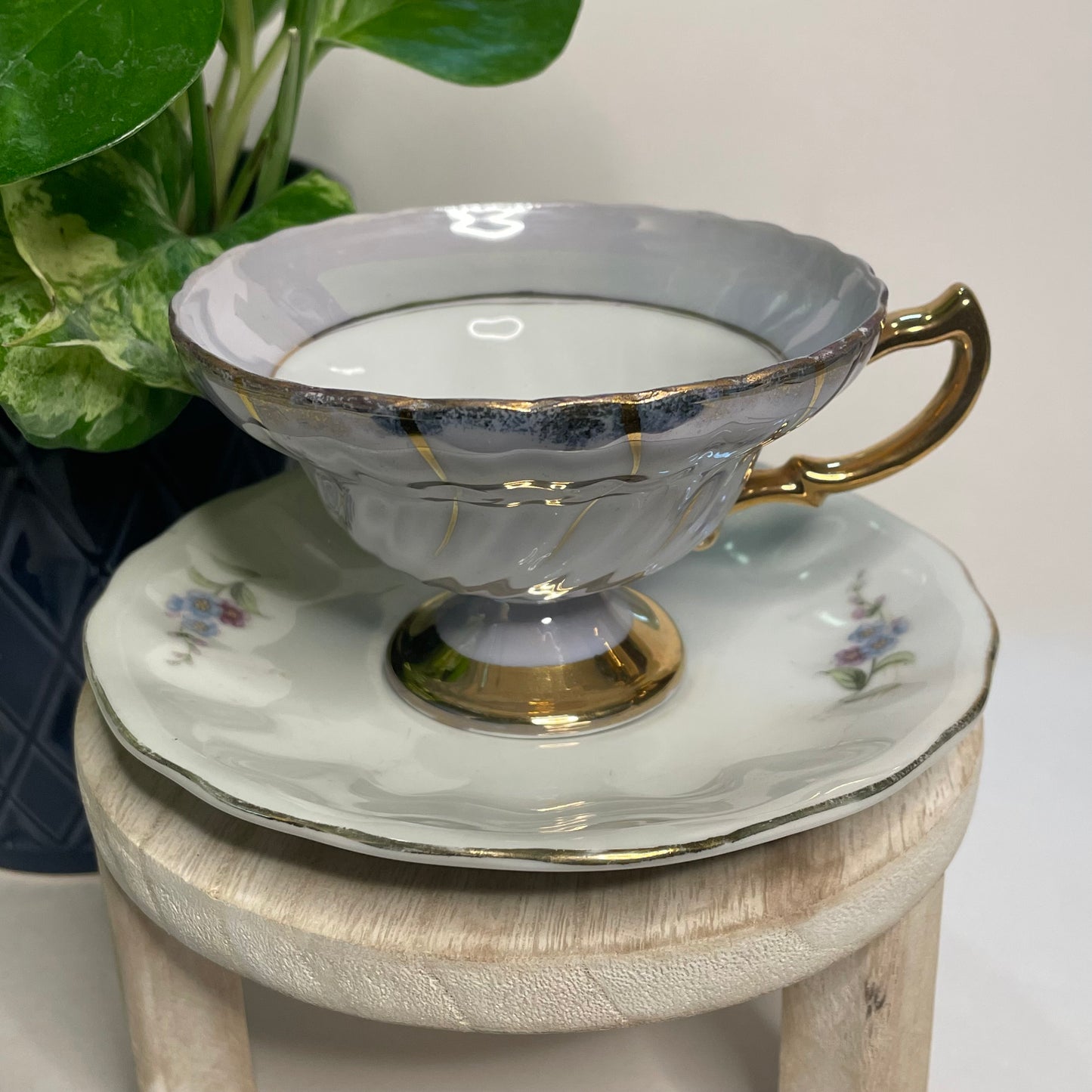 Gilded White Pedestal Custom Teacup Candle | 4 oz.