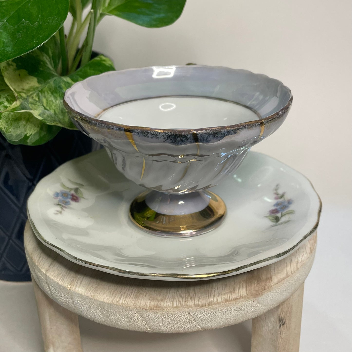 Gilded White Pedestal Custom Teacup Candle | 4 oz.