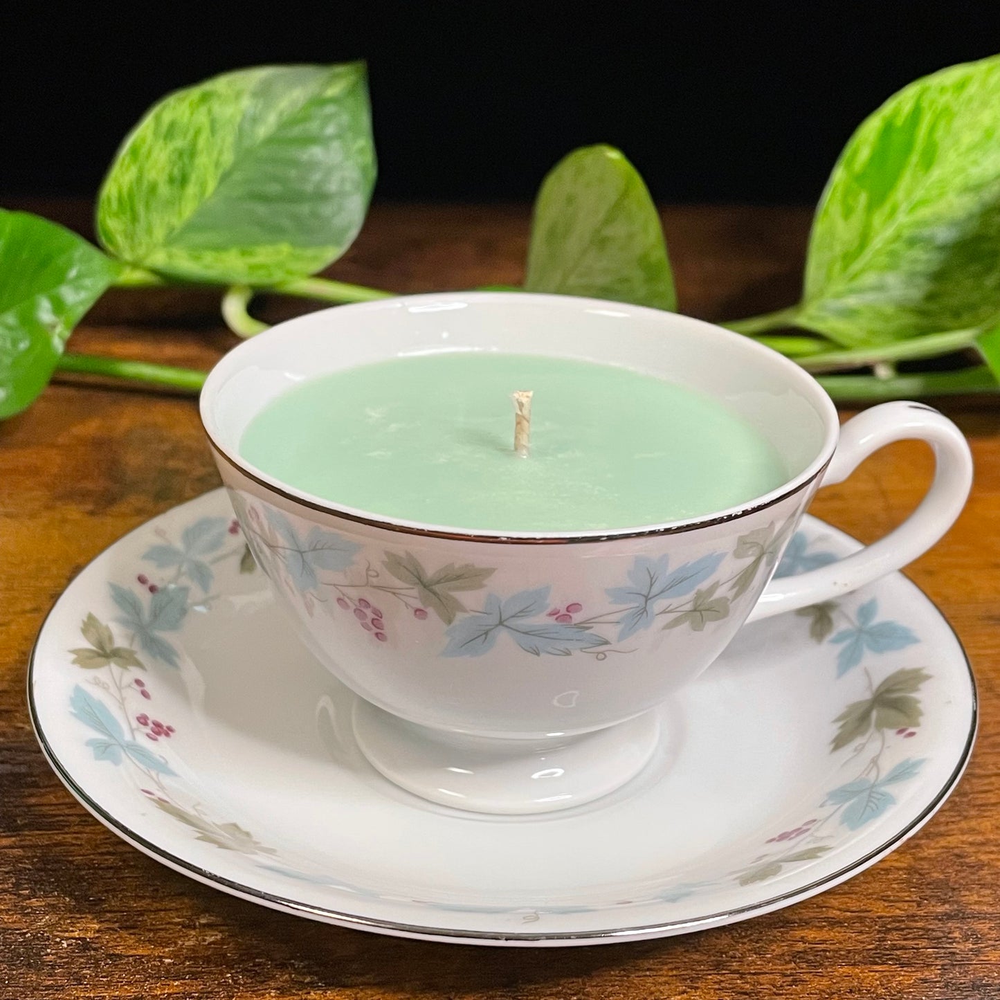 Vintage MS Maple Leaves & Berries Teacup Candle | Various Fragrances