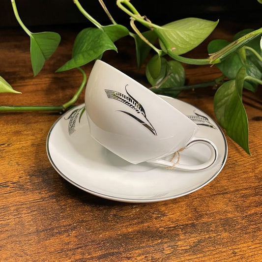 Fukagawa Arita Wheat Teacup Candle | Library