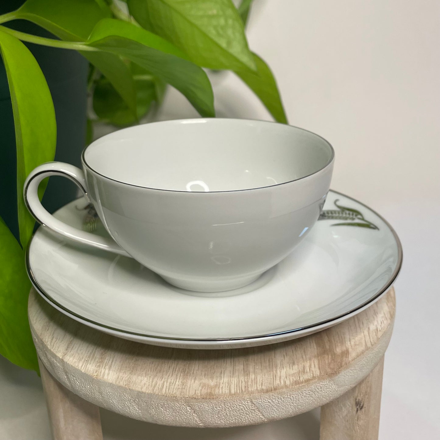 Fukagawa Arita Wheat Teacup Candle | 5 oz.