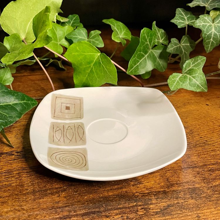 Rustic Drawing Teacup Candle | Autumn Spice