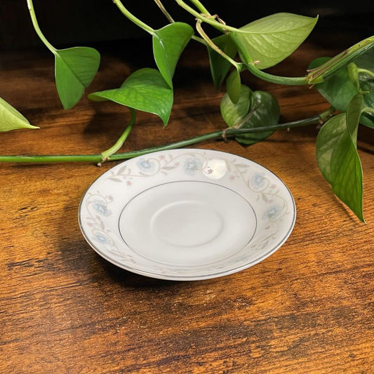 English Garden 1221 Series Teacup Candle | Cashmere Glow