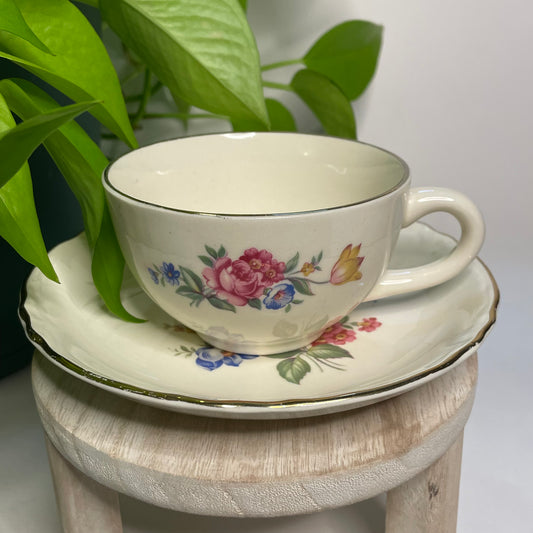 Vintage Household Institute Priscilla Pattern Custom Teacup Candle | 5.5 oz.
