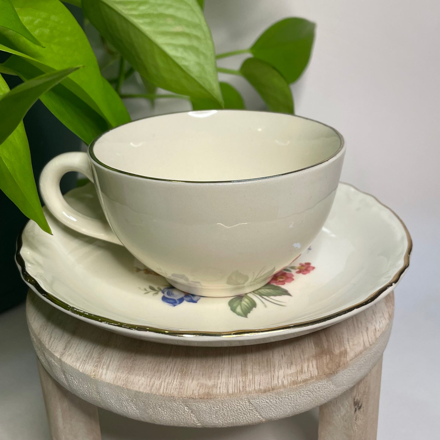 Vintage Household Institute Priscilla Pattern Custom Teacup Candle | 5.5 oz.