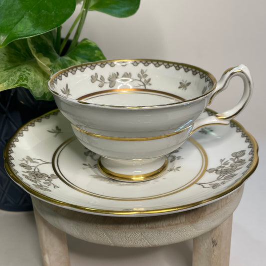 Ming Blossom Footed Teacup Candle | 5 oz.