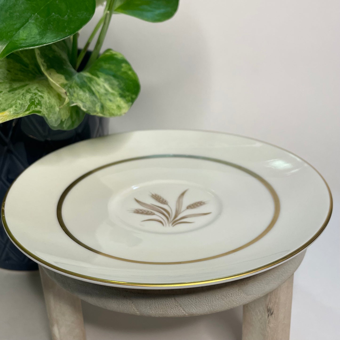 Royal Castle Ivory China "Bliss" Wheat Custom Teacup Candle | 5.5 oz.