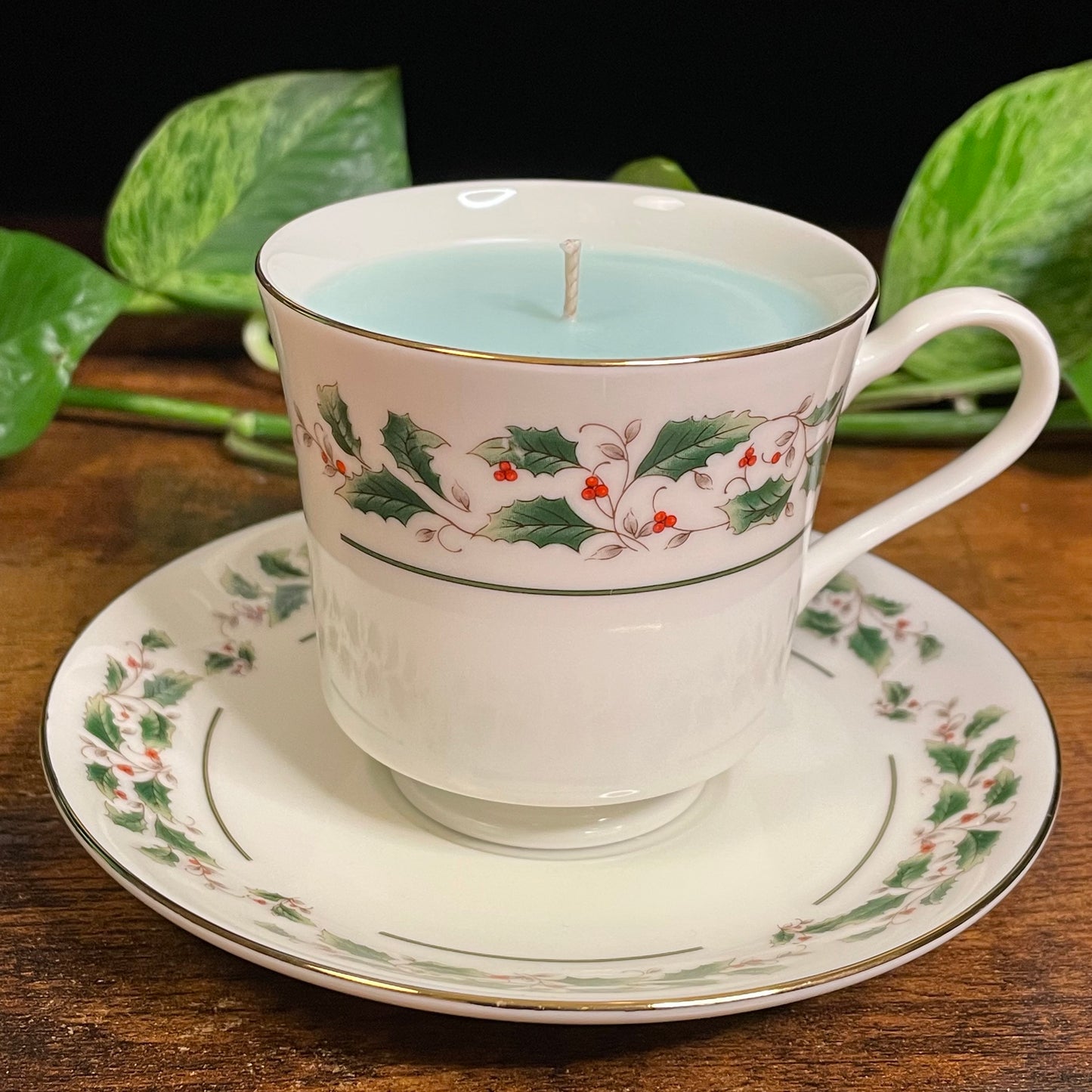 Christmas Holly Pedestal  Teacup Candle | Various Fragrances