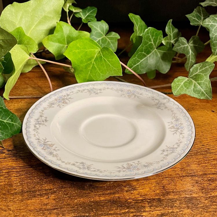 Johann Haviland Royal Lace Teacup | Various Fragrances