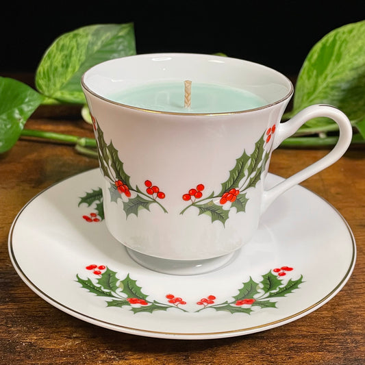 Double Holly Sprig Teacup Candle | Various Fragrances