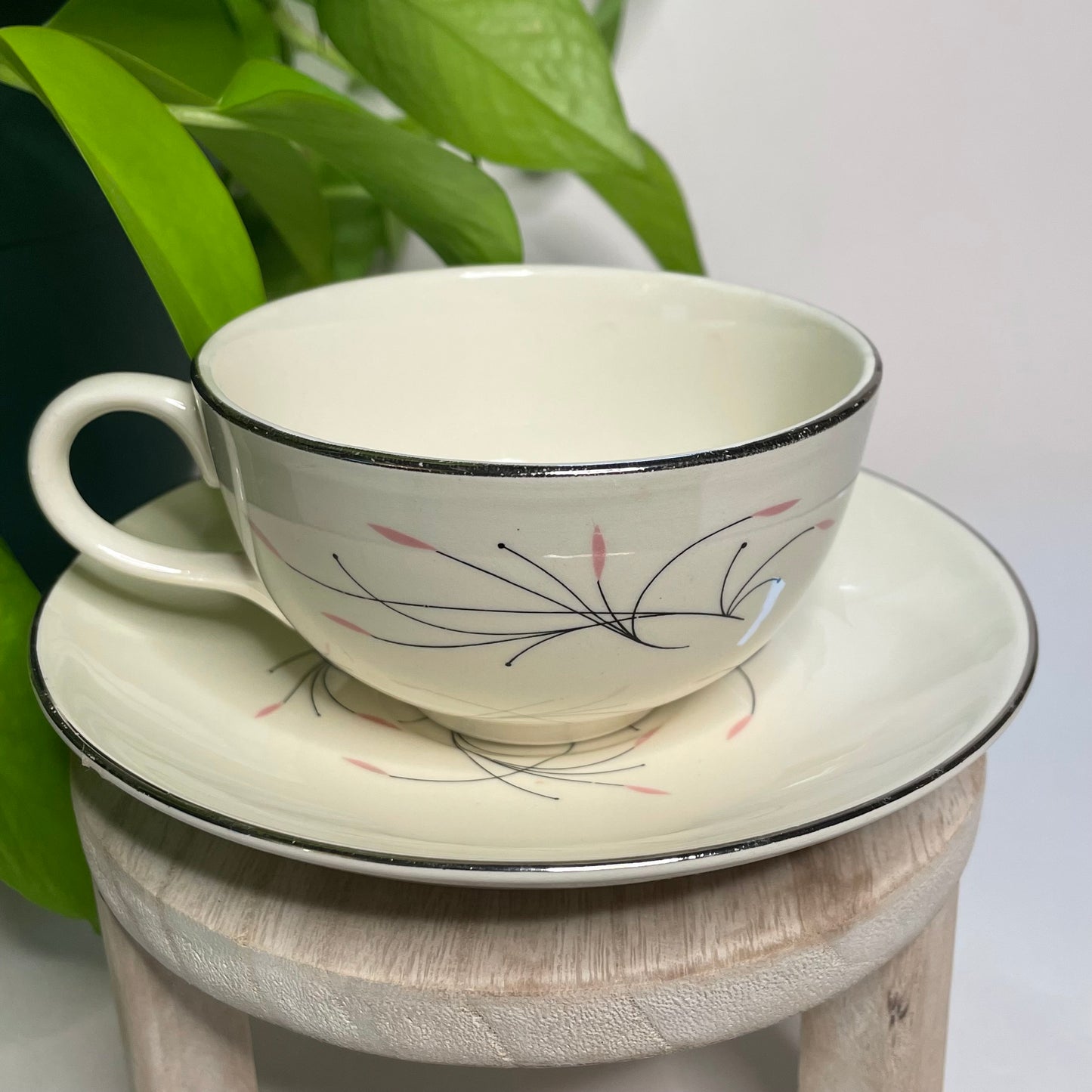 Homer Laughlin  Rhythm Capri Custom Teacup Candle | 6 oz.