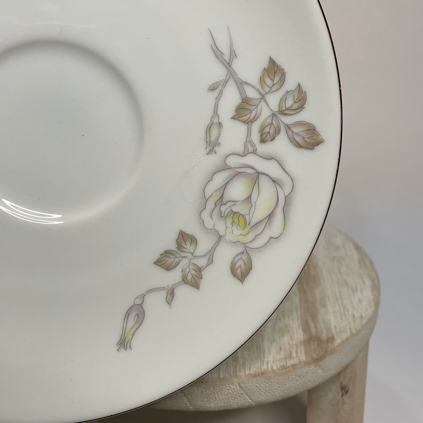 Johann Haviland Bavaria Sweetheart Rose Custom Teacup Candle | 6 oz.