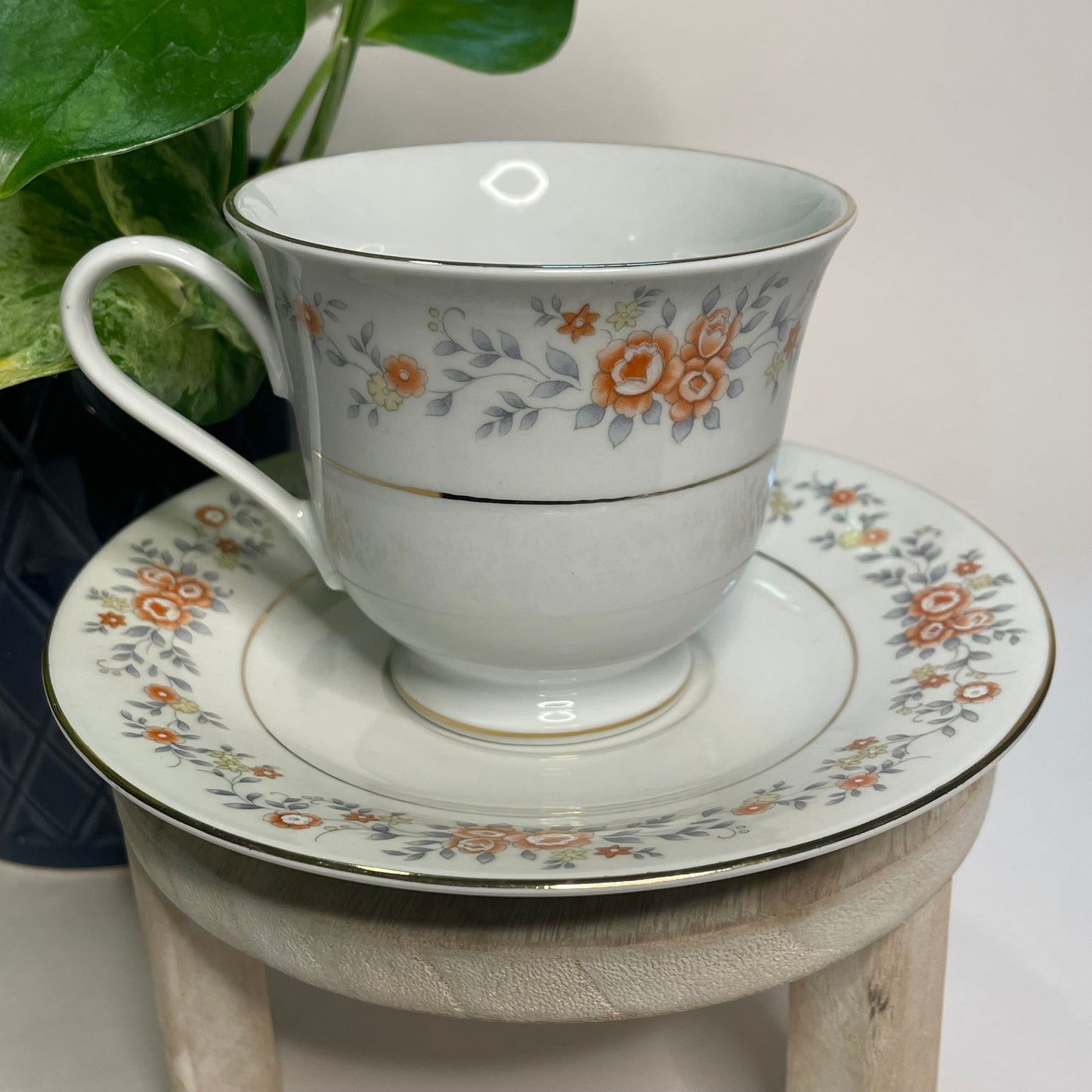 FTDA 1987 Vintage Orange Floral Custom Teacup Candle | 6 oz.
