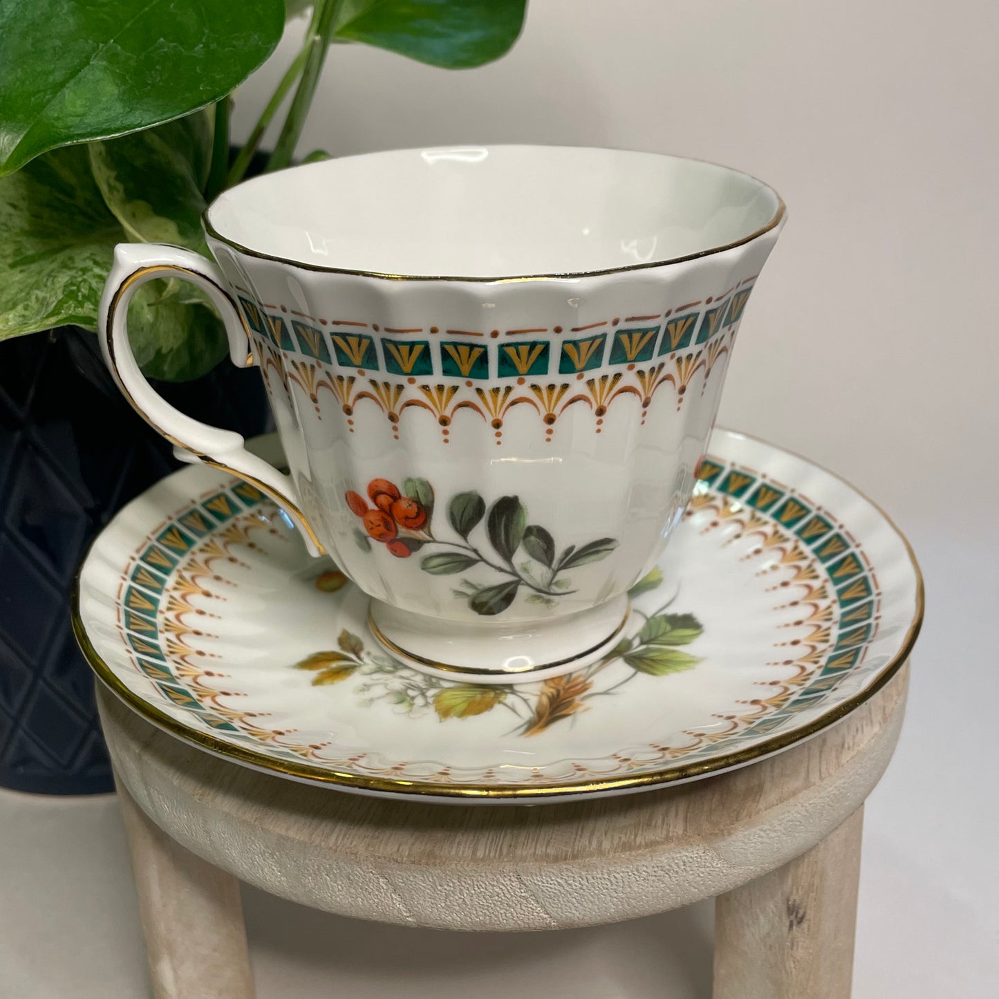 Duchess England Kingsley Fruits Raspberry Custom Teacup Candle | 6 oz.