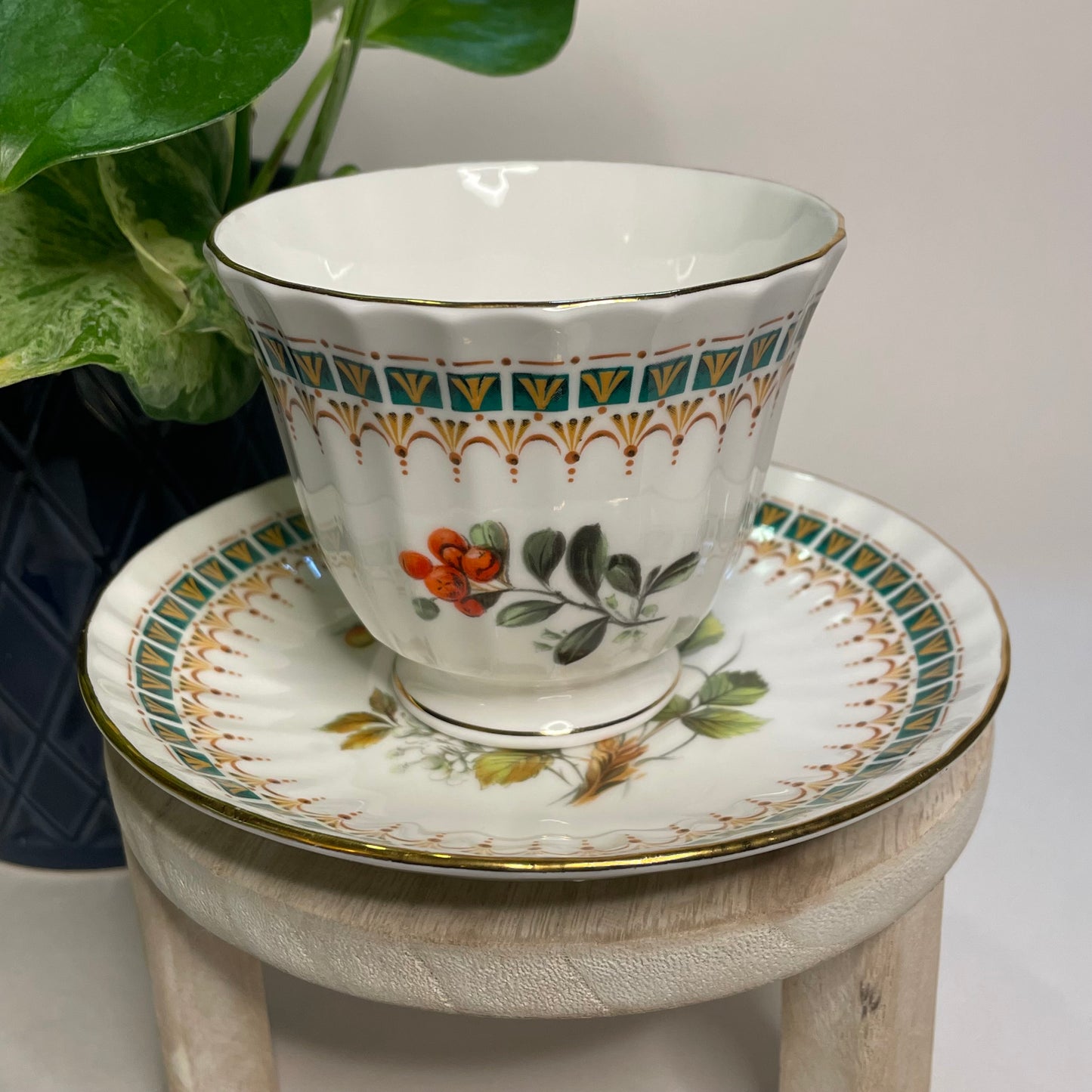Duchess England Kingsley Fruits Raspberry Custom Teacup Candle | 6 oz.