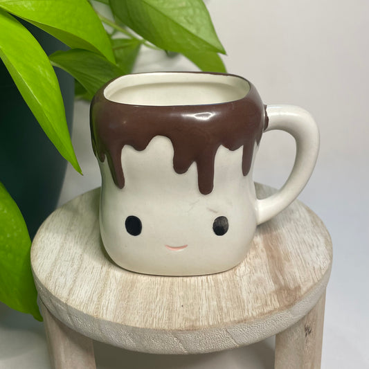 Ursa Cute Marshmallow Mug Candle | 6 oz.