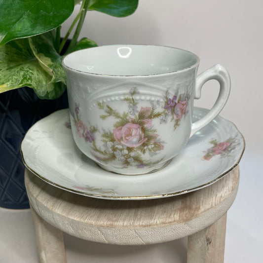 Pink Rose and Purple Irises Custom Teacup Candle | 6 oz.