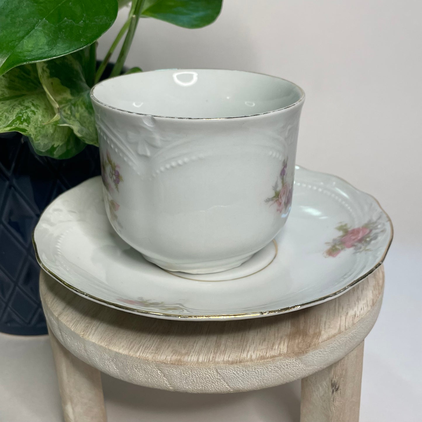 Pink Rose and Purple Irises Custom Teacup Candle | 6 oz.