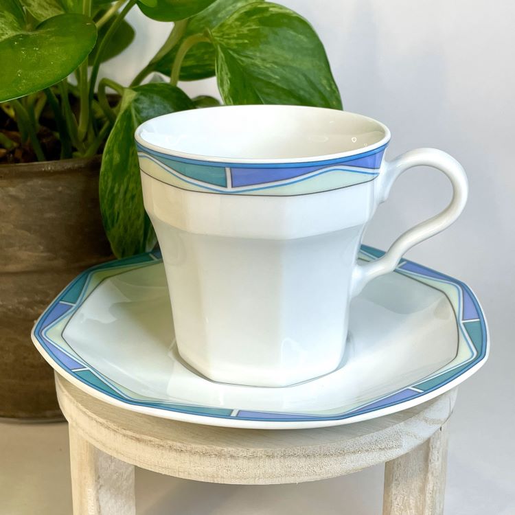 Christopher Stuart Acclaim Flat Cup Custom Teacup Candle | 6 oz.