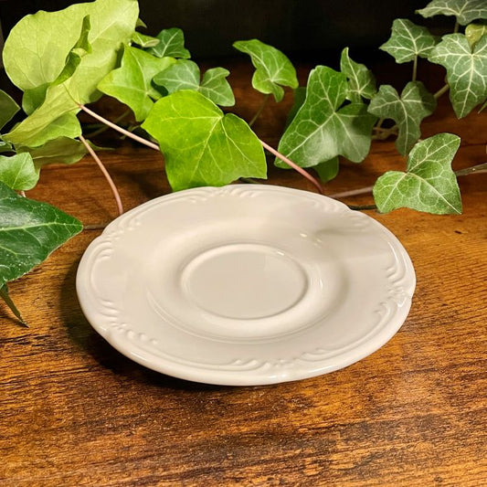 Pfaltzgraff Meadow Lane Teacup Candle | Cherry Almond