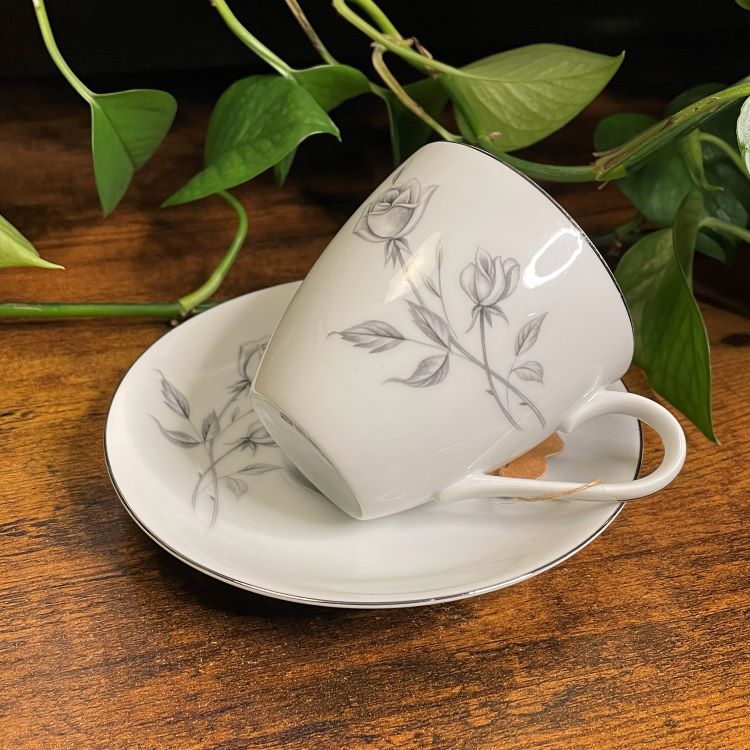 Cordon Bleu Lasting Rose Teacup Candle | Various Fragrances