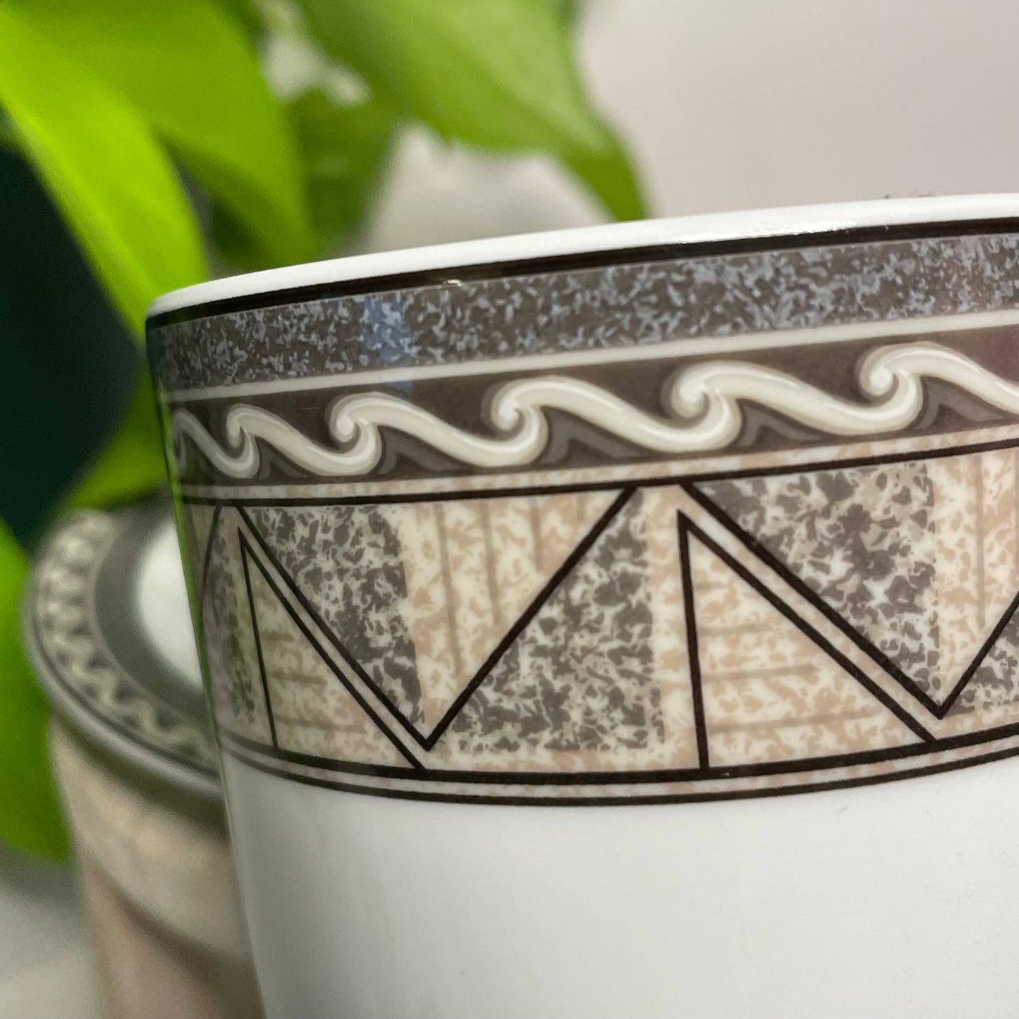 Studio Nova Courtyard Teacup Candle | 7 oz.