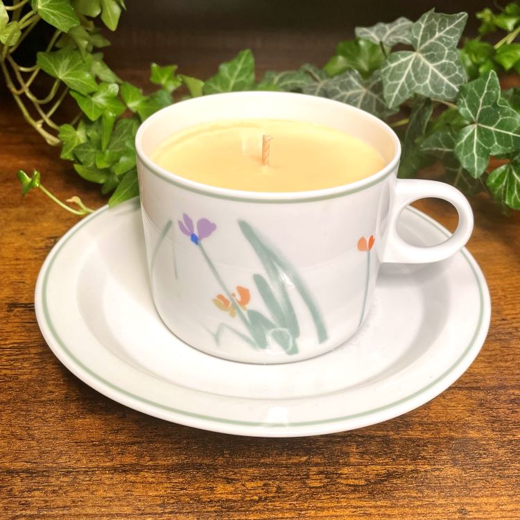 Studio Nova Sketchbook Teacup Candle | Various Fragrances
