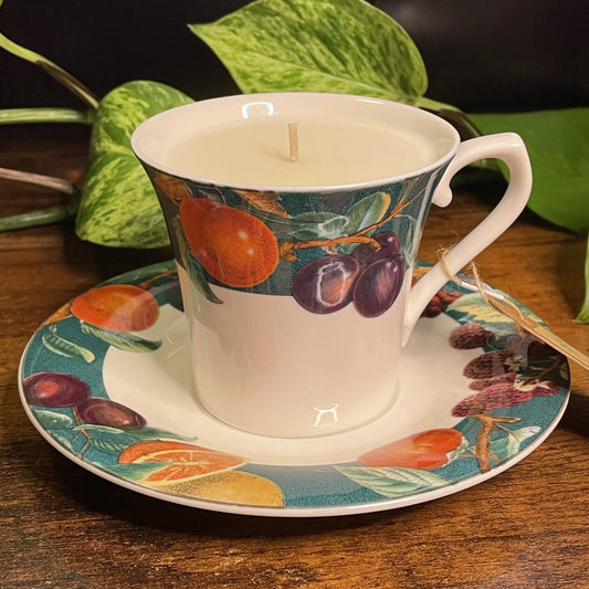 Passion Fruit Teacup Candle | Black Raspberry & Vanilla
