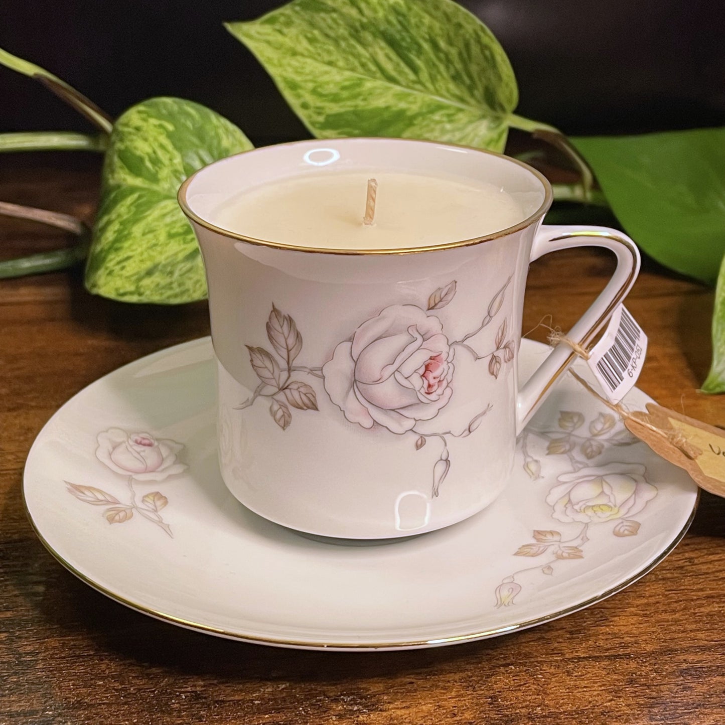 Johann Haviland Sweetheart Rose Teacup Candle | Various Scents