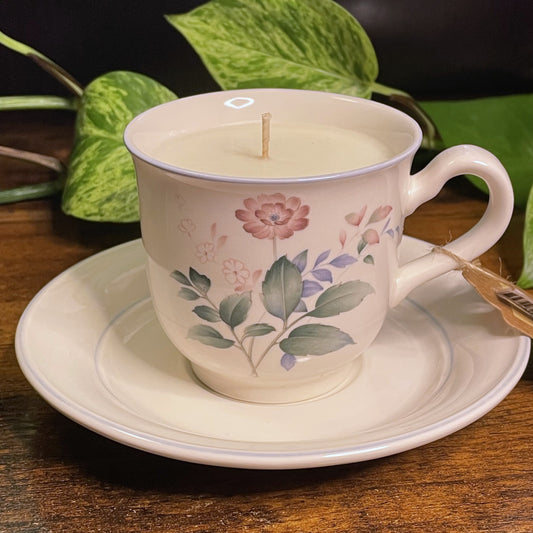 Keltcraft Ireland Teacup Candle | French Market