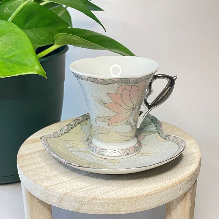 D'Lusso Home Collection Pink Lotus Teacup Candle | 1.5 oz.