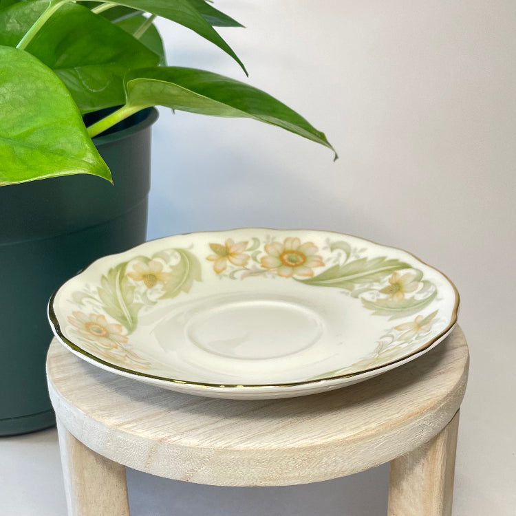 Duchess Greensleeves Teacup Customizable Candle | 5 oz.