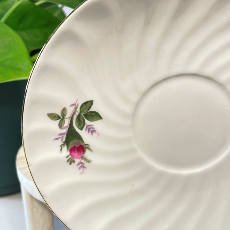 Japan Gem China Floral Custom Teacup Candle | 4.5 oz.