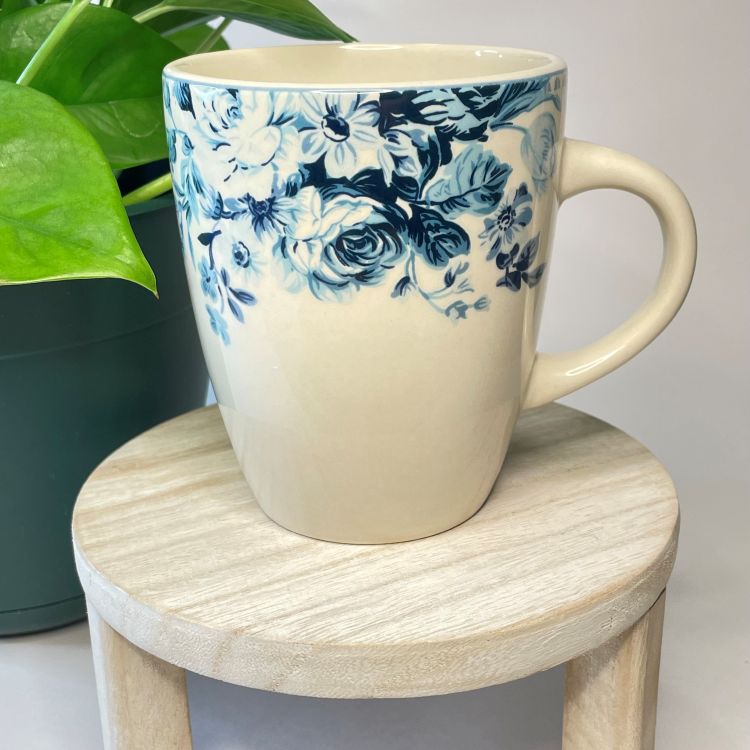 Elama Traditional Dessert Rose Coffee Mug Custom Candle | 10 oz.