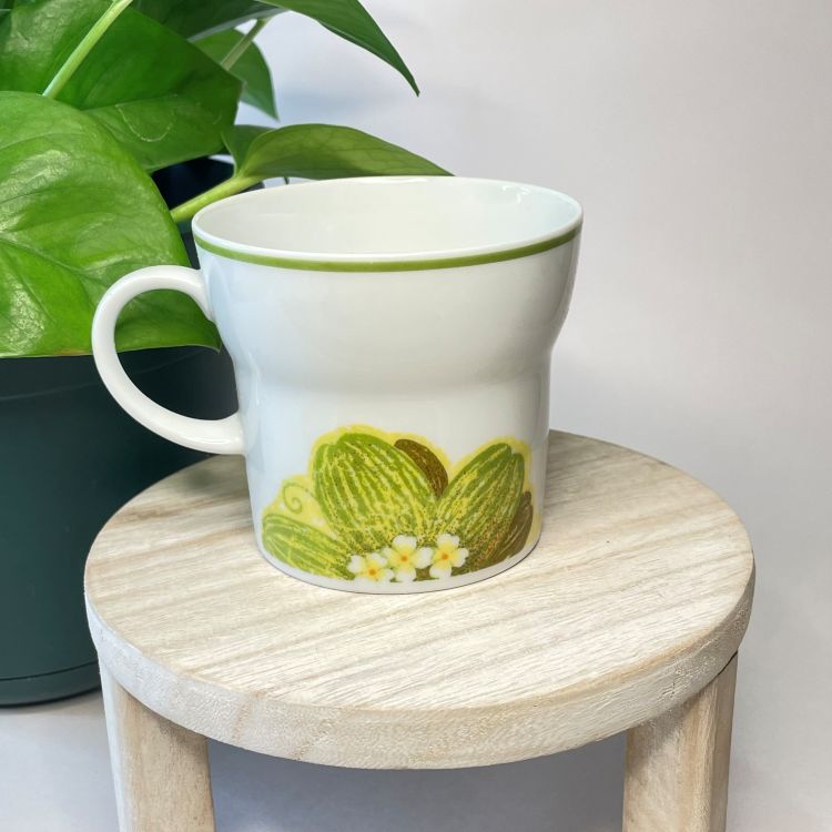 Noritake Hawaiian Holidays Custom Teacup Candle | 6.5 oz.